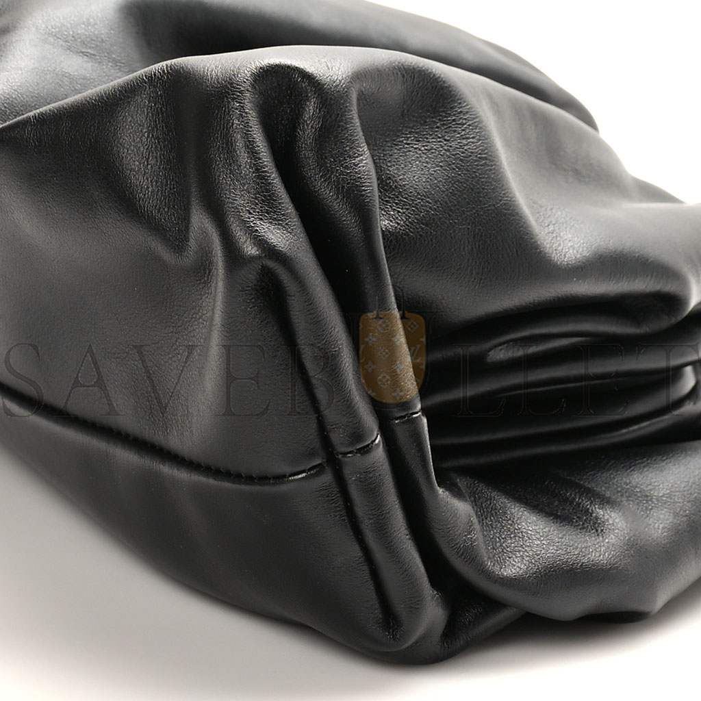 BOTTEGA VENETA SMOOTH BUTTER CALF THE POUCH OVERSIZED CLUTCH BLACK (38*18*8cm) BOTTEGA VENETA SMOOTH BUTTER CALF THE POUCH OVERSIZED CLUTCH BLACK (38*18*8cm)